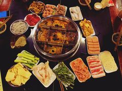-邓莽子老火锅(中兴路总店)