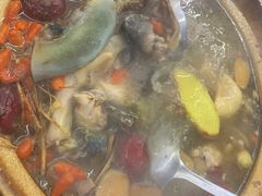 -广味炭炉鸡煲(宝业路分店)