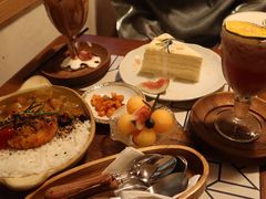 -懒鱼时光馆(沙坪坝店)