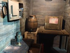 -暴风岛沉浸式体验馆(百联世纪店)