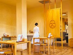 -蟹家大院 · 独揽江景(滨江店)