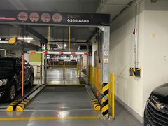 -BFC外滩金融中心停车场