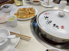 -土连锅·现熬养生汤锅(梁家巷店)