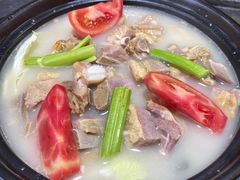 -有一锅·野生菌黑山羊腊排骨火锅(古城北门店)