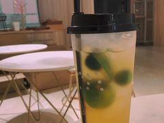 金桔柠檬茶-顶东面包花园·生日蛋糕(世博店)