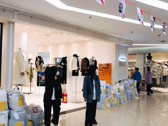 -广州壹马服装广场