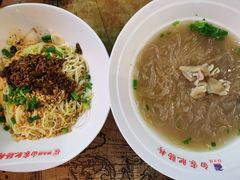 招牌肥肠粉-钟方模白家肥肠粉(春熙店)