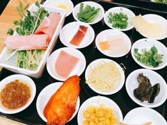 -妈妈故事米线(市府恒隆店)