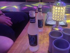 -喜鹊音乐酒馆(西街店)
