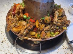 -老佛爷铜炉蛙锅(东门老街店)