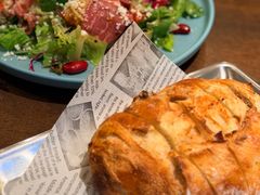 -YUMI芽米·法式烘焙·咖啡(骖鸾路店)