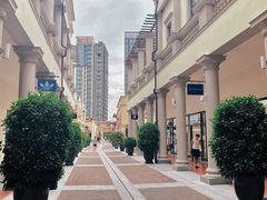 -佛罗伦萨小镇广佛名品奥特莱斯(疏港路店)