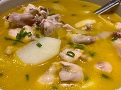 -龙巢盱眙龙虾·牛蛙·烧烤宵夜(八卦岭店)