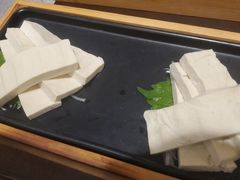 -老房老舍重庆火锅(假日城市店)