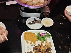 -老六杀猪菜(进乡街店)