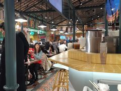 大堂-大食代美食广场(上海中心店)