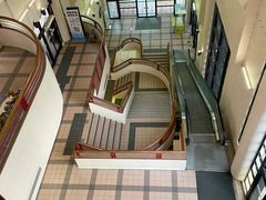 -香港大学
