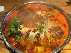 西红柿酱米皮-野山舂·贵州现舂酸汤火锅(鸿通城店)