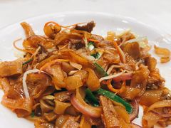 干炒牛河-万圣禄茶楼(西平店)