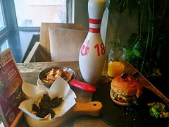 -HIGH FIVE哈福手工汉堡(桂林路店)