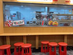 -塔斯汀中国汉堡(浦东绿地东海岸店)