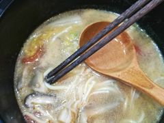 -金陵杨胖子·砂锅麻辣烫(金轮新天地店)