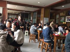 大堂-吾穆勒蓬灰牛肉面·清真(北滨河中路店)