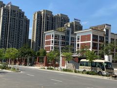 -胪雷小学
