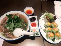 -美奈小馆·越南料理(中航城君尚购物中心店)