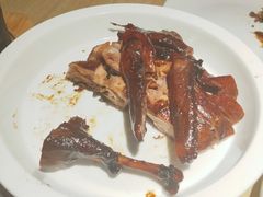 骨头有味道的酱鸭-佬肥猫(周浦万达店)