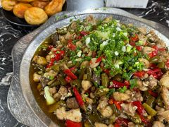 -廖哥泡椒兔(峨眉店)