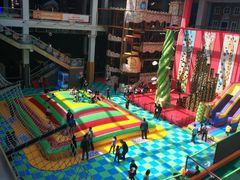 -蒙特利亲子乐园