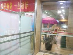 -健龙森俱乐部·游泳·健身·羽毛球综合体育馆