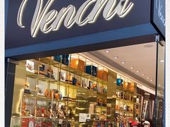 门面-VENCHI 闻绮(上海佛罗伦萨小镇店)