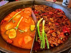 -周小明火锅(黑金冠社区店)