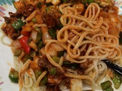 -西部马华清真兰州牛肉面·烧烤夜市(三里河店)