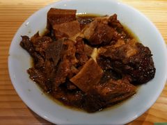 酱卤牛大骨-百春原湖南牛肉粉(百联世纪店)