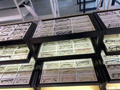 -三叶眼镜城(青云路店)