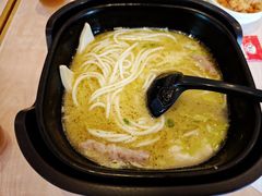 -阿香米线(路北大润发店)