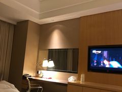 -上海漕河泾万丽酒店