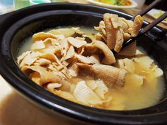 -虢国羊肉汤馆(政二街店)