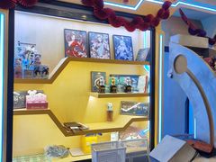 -暴风岛沉浸式体验馆(百联世纪店)