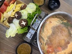 -蚝山·喷汽火山生蚝(前福路店)
