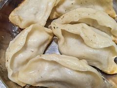 -黄阿姨锅贴大王(万航渡路店)