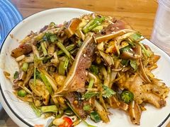 -郑件洋芋饭庄