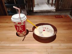 -周小波重庆小面·重庆名小吃(邹容路店)