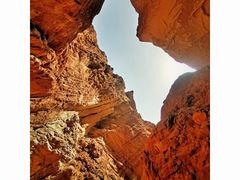 -天山神秘大峡谷