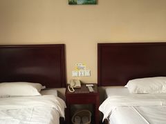 -怡莱酒店(青州宋城古城景区店)