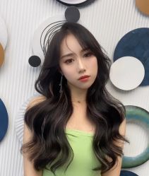 -东方美妍小鹏造型