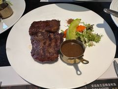 -澳莱酷品牛扒(开平东汇城店)